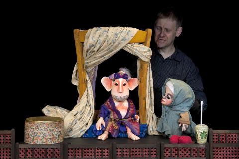 Moussong Theater mit Figuren, Der kleine Muck Moussong Theater mit Figuren, Der kleine Muck