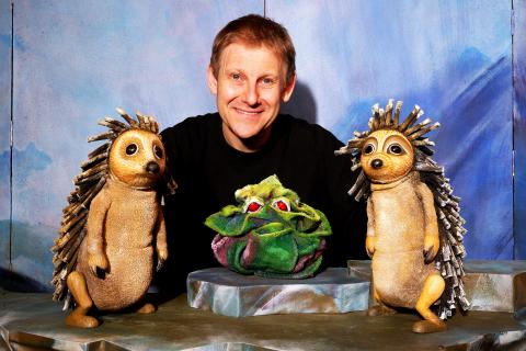 Hase und Igel, Moussong Theater mit Figuren Hase und Igel, Moussong Theater mit Figuren